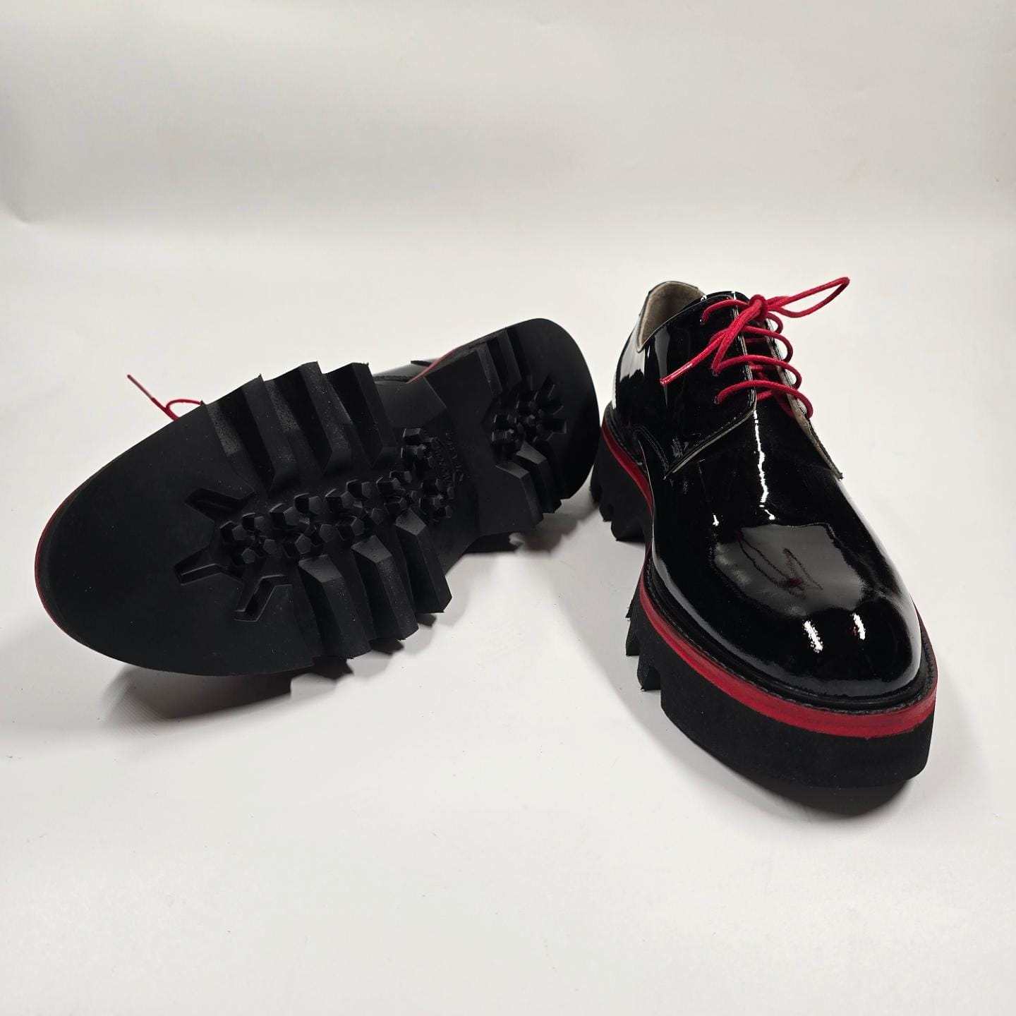 Muške cipele - Derby - Crna lak